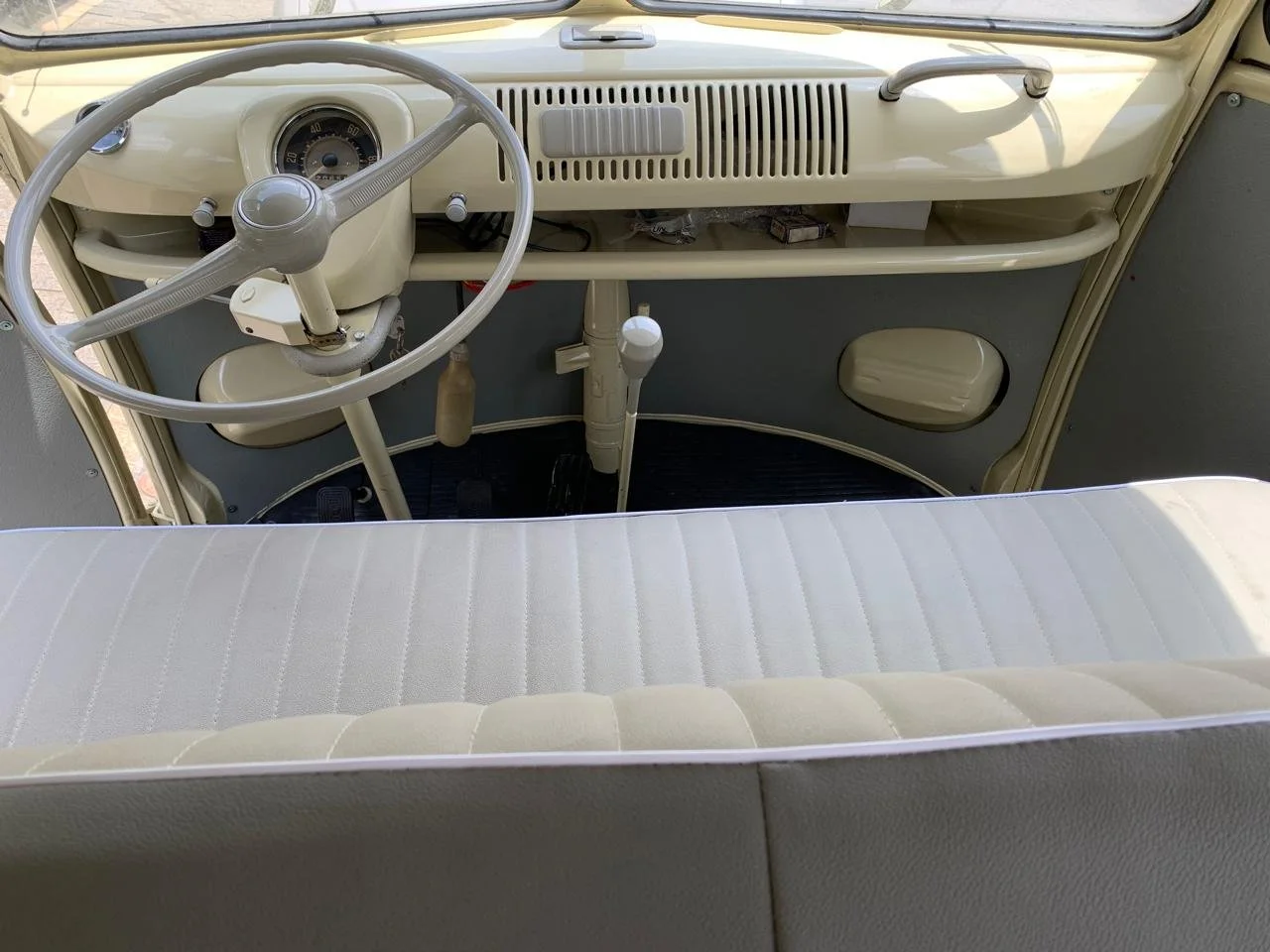 VW T1 splitwindow bus Panel van 1965 — Brazilian Classic Cars